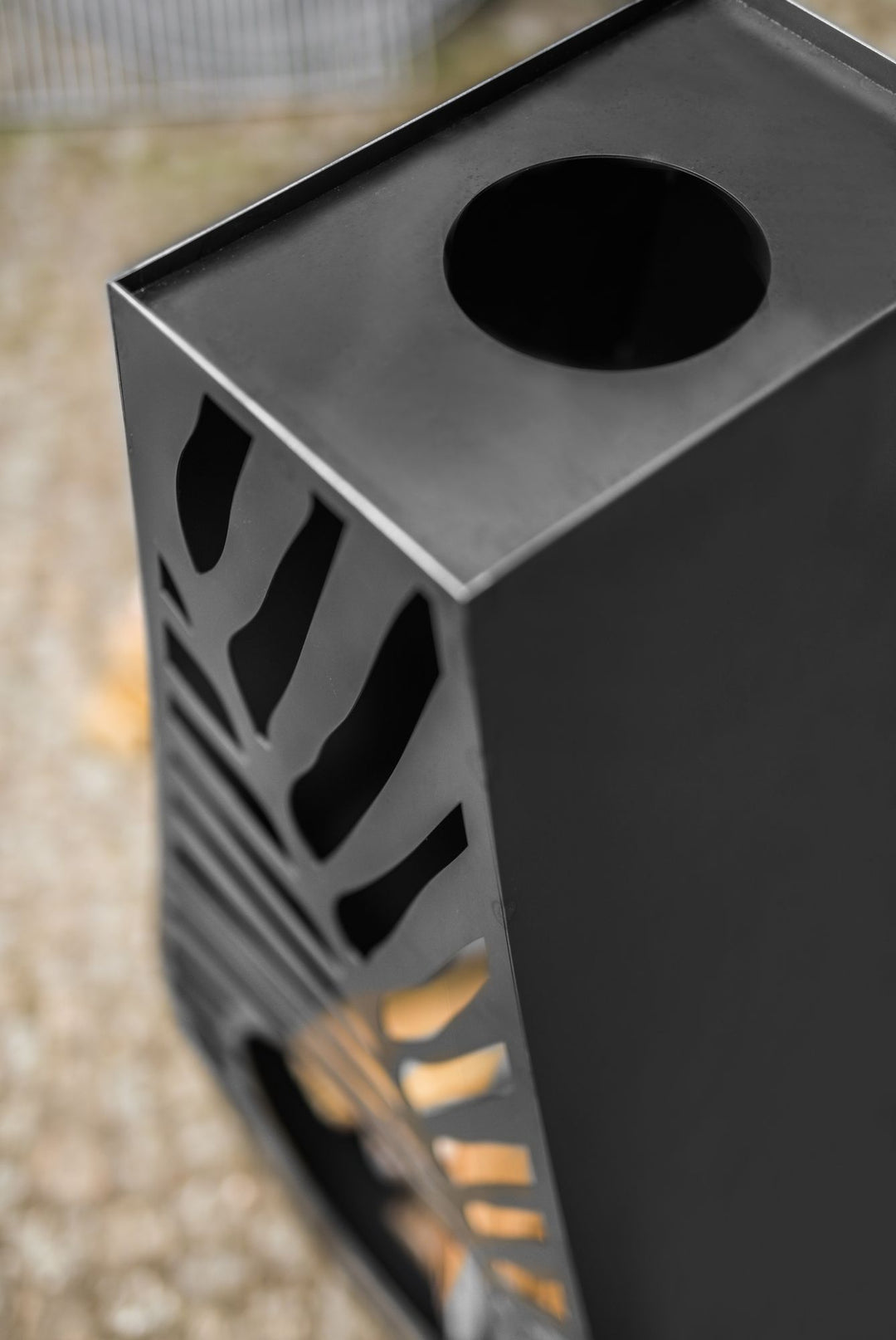 Gartenkamin aus Naturstahl – 108 cm , Handgefertigt , Gartenkamin NRW